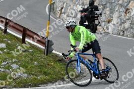 Photo #2384944 | 24-07-2022 15:25 | Passo Dello Stelvio - Waterfall curve BICYCLES