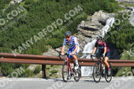 Photo #2380758 | 24-07-2022 09:54 | Passo Dello Stelvio - Waterfall curve BICYCLES
