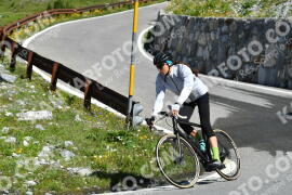 Photo #2243156 | 06-07-2022 11:18 | Passo Dello Stelvio - Waterfall curve BICYCLES