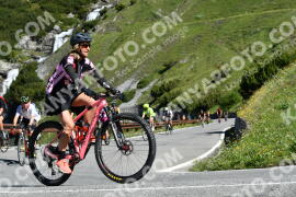 Photo #2185057 | 25-06-2022 10:11 | Passo Dello Stelvio - Waterfall curve BICYCLES