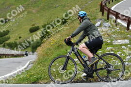 Photo #2419008 | 27-07-2022 14:11 | Passo Dello Stelvio - Waterfall curve BICYCLES