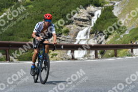 Photo #2377938 | 24-07-2022 12:30 | Passo Dello Stelvio - Waterfall curve BICYCLES