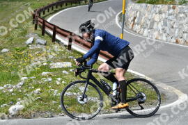 Photo #2356743 | 19-07-2022 14:55 | Passo Dello Stelvio - Waterfall curve BICYCLES