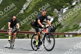 Photo #2207352 | 30-06-2022 10:31 | Passo Dello Stelvio - Waterfall curve BICYCLES