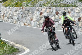 Photo #2204540 | 27-06-2022 14:21 | Passo Dello Stelvio - Waterfall curve BICYCLES