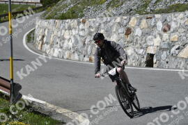 Fotó #2118287 | 11-06-2022 16:05 | Passo Dello Stelvio - Vízesés kanyar Bicajosok