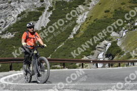 Photo #2739214 | 25-08-2022 10:56 | Passo Dello Stelvio - Waterfall curve BICYCLES