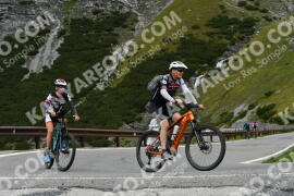 Fotó #2689787 | 20-08-2022 11:10 | Passo Dello Stelvio - Vízesés kanyar Bicajosok