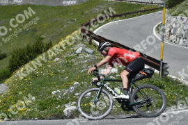 Photo #3241115 | 26-06-2023 13:23 | Passo Dello Stelvio - Waterfall curve BICYCLES