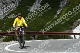 Foto #3945629 | 18-08-2023 10:57 | Passo Dello Stelvio - Waterfall Kehre BICYCLES