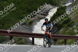 Foto #3925680 | 17-08-2023 10:20 | Passo Dello Stelvio - Waterfall Kehre BICYCLES