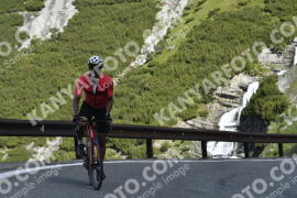 Photo #3348905 | 04-07-2023 10:00 | Passo Dello Stelvio - Waterfall curve BICYCLES