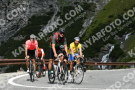 Photo #2439259 | 30-07-2022 10:38 | Passo Dello Stelvio - Waterfall curve BICYCLES