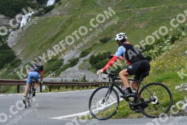 Photo #2361220 | 20-07-2022 14:30 | Passo Dello Stelvio - Waterfall curve BICYCLES