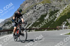 Photo #2670816 | 16-08-2022 12:37 | Passo Dello Stelvio - Waterfall curve BICYCLES
