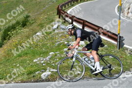 Photo #2401840 | 25-07-2022 14:11 | Passo Dello Stelvio - Waterfall curve BICYCLES