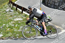Photo #2207439 | 30-06-2022 10:44 | Passo Dello Stelvio - Waterfall curve BICYCLES
