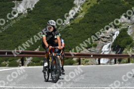 Photo #2382639 | 24-07-2022 11:14 | Passo Dello Stelvio - Waterfall curve BICYCLES