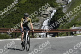 Photo #3535577 | 18-07-2023 09:48 | Passo Dello Stelvio - Waterfall curve BICYCLES