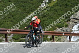 Photo #2526913 | 07-08-2022 10:03 | Passo Dello Stelvio - Waterfall curve BICYCLES