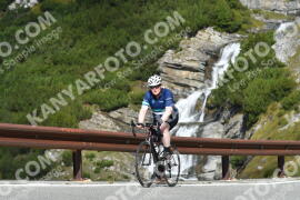 Photo #4267520 | 16-09-2023 10:56 | Passo Dello Stelvio - Waterfall curve BICYCLES