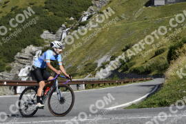 Photo #2751041 | 26-08-2022 09:53 | Passo Dello Stelvio - Waterfall curve BICYCLES