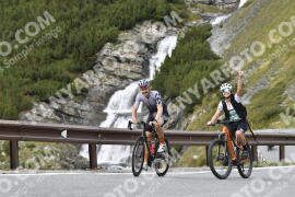 Photo #2843165 | 10-09-2022 11:54 | Passo Dello Stelvio - Waterfall curve BICYCLES