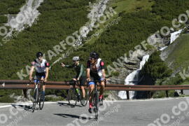 Photo #3224973 | 25-06-2023 09:26 | Passo Dello Stelvio - Waterfall curve BICYCLES