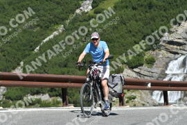 Photo #2352644 | 19-07-2022 10:43 | Passo Dello Stelvio - Waterfall curve BICYCLES