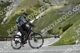 Photo #3096390 | 12-06-2023 11:49 | Passo Dello Stelvio - Waterfall curve BICYCLES