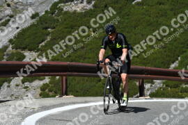 Photo #4052566 | 24-08-2023 11:25 | Passo Dello Stelvio - Waterfall curve BICYCLES