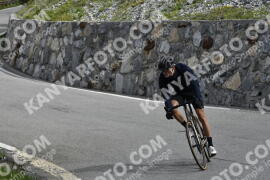 Photo #2130913 | 16-06-2022 10:12 | Passo Dello Stelvio - Waterfall curve BICYCLES