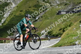 Photo #2412292 | 26-07-2022 10:17 | Passo Dello Stelvio - Waterfall curve BICYCLES