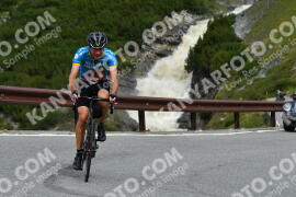 Foto #3925534 | 17-08-2023 10:17 | Passo Dello Stelvio - Waterfall Kehre BICYCLES