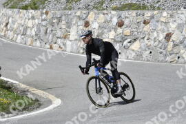 Photo #2084583 | 04-06-2022 15:06 | Passo Dello Stelvio - Waterfall curve BICYCLES