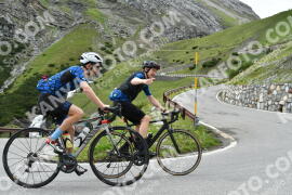 Photo #2205615 | 29-06-2022 11:09 | Passo Dello Stelvio - Waterfall curve BICYCLES