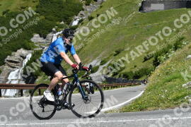 Photo #2336132 | 17-07-2022 10:55 | Passo Dello Stelvio - Waterfall curve BICYCLES