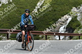 Photo #2202671 | 27-06-2022 10:44 | Passo Dello Stelvio - Waterfall curve BICYCLES