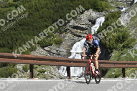 Photo #3371463 | 07-07-2023 10:02 | Passo Dello Stelvio - Waterfall curve BICYCLES