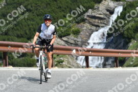 Photo #2252986 | 08-07-2022 09:58 | Passo Dello Stelvio - Waterfall curve BICYCLES