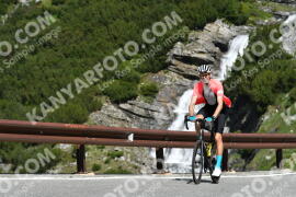 Photo #2207525 | 30-06-2022 10:55 | Passo Dello Stelvio - Waterfall curve BICYCLES