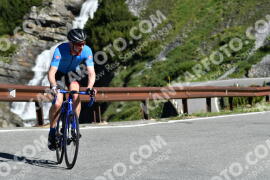 Photo #2183393 | 25-06-2022 09:21 | Passo Dello Stelvio - Waterfall curve BICYCLES