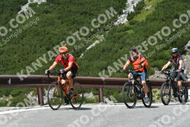 Photo #2418059 | 27-07-2022 12:20 | Passo Dello Stelvio - Waterfall curve BICYCLES