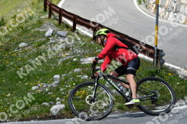 Photo #2192448 | 25-06-2022 14:07 | Passo Dello Stelvio - Waterfall curve BICYCLES