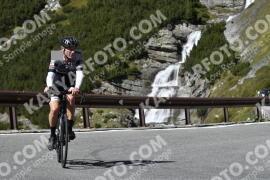 Photo #2868476 | 12-09-2022 13:10 | Passo Dello Stelvio - Waterfall curve BICYCLES