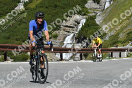 Photo #2605726 | 12-08-2022 11:12 | Passo Dello Stelvio - Waterfall curve BICYCLES