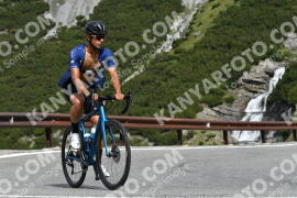 Photo #2173300 | 21-06-2022 10:17 | Passo Dello Stelvio - Waterfall curve BICYCLES