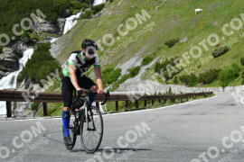 Photo #2160885 | 19-06-2022 14:13 | Passo Dello Stelvio - Waterfall curve BICYCLES
