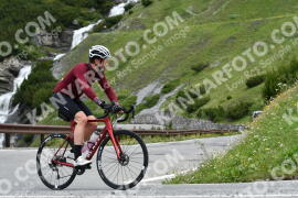 Photo #2205702 | 29-06-2022 11:27 | Passo Dello Stelvio - Waterfall curve BICYCLES
