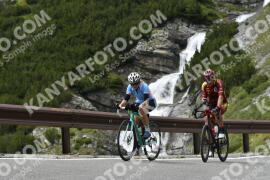 Photo #3596533 | 27-07-2023 14:27 | Passo Dello Stelvio - Waterfall curve BICYCLES